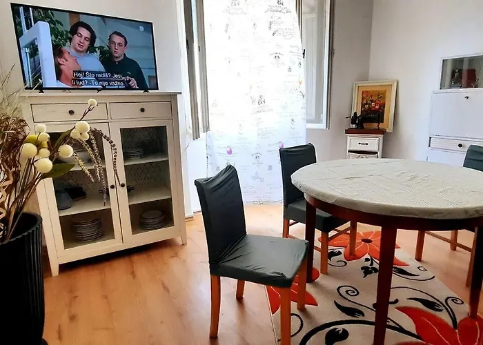 Apartment Iva Sibenik